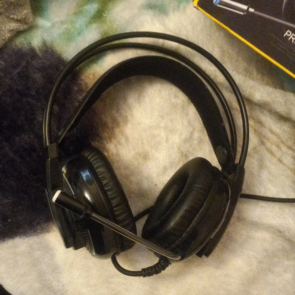 Gaming headset